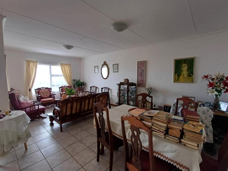 3 Bedroom Property for Sale in Fraaiuitsig Western Cape